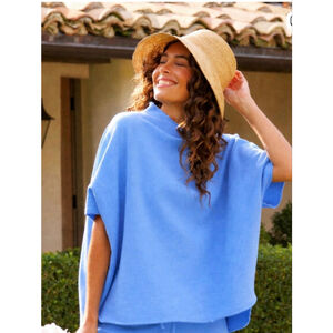 Rare new Frank & Eileen Pool Blue Triple Fleece Audrey Capelet OS